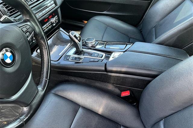 Photo of 2016 Alpine White BMW 535