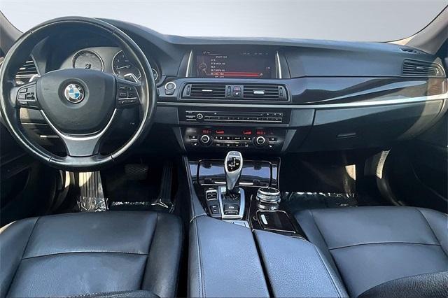Photo of 2016 Alpine White BMW 535
