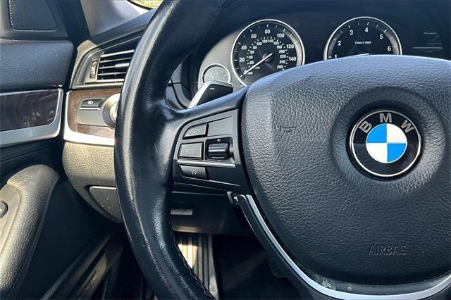 Photo of 2016 Alpine White BMW 535