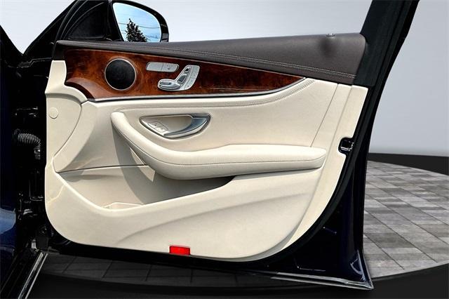 Photo of 2019 Blue Mercedes-Benz E-Class