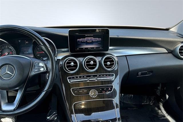 Photo of 2015 White Mercedes-Benz C-Class