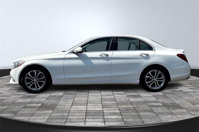 Photo of 2015 White Mercedes-Benz C-Class