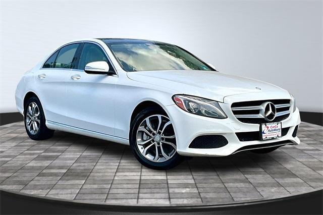 Photo of 2015 White Mercedes-Benz C-Class