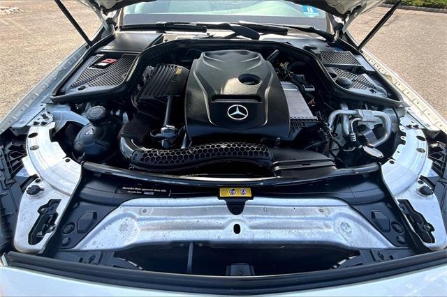 Photo of 2015 White Mercedes-Benz C-Class