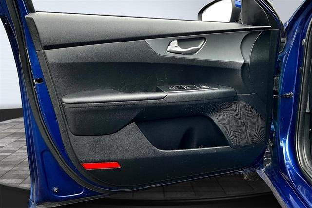 Photo of 2019 Deep Sea Blue Kia Forte