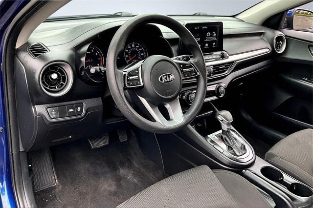 Photo of 2019 Deep Sea Blue Kia Forte
