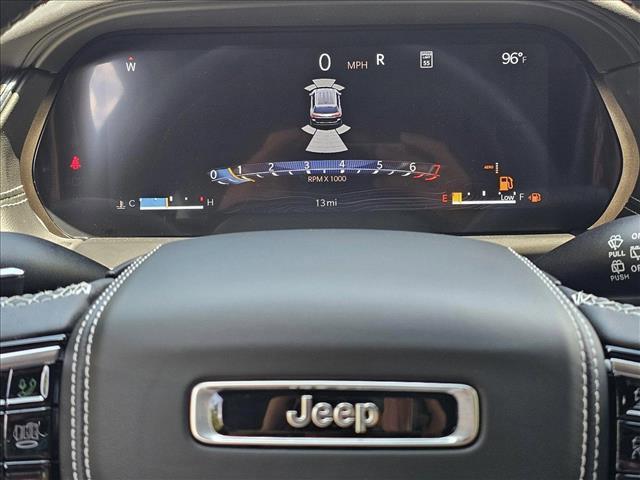 Photo of 2025 Baltic Gray Metallic Clearcoat Jeep Grand Cherokee L