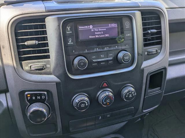 Photo of 2018 Bright Silver Metallic Clearcoat RAM 1500