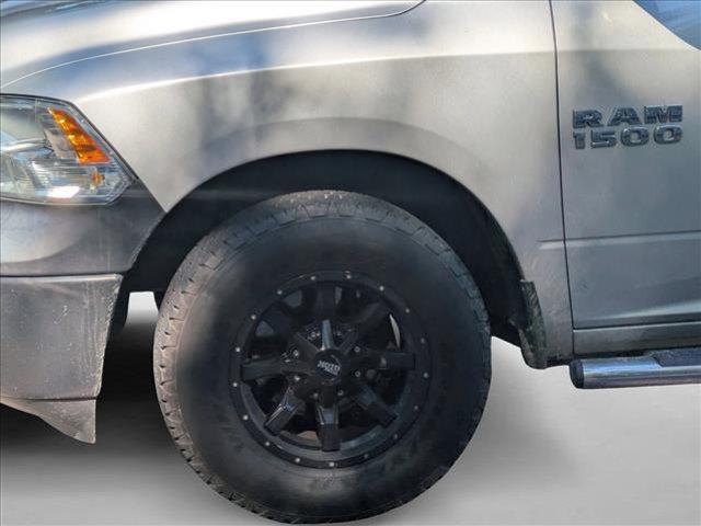 Photo of 2018 Bright Silver Metallic Clearcoat RAM 1500