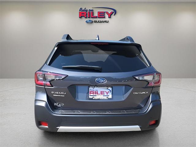 Photo of 2025 Magnetite Gray Metallic Subaru Outback