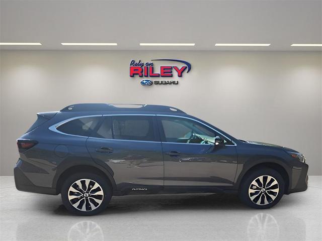 Photo of 2025 Magnetite Gray Metallic Subaru Outback