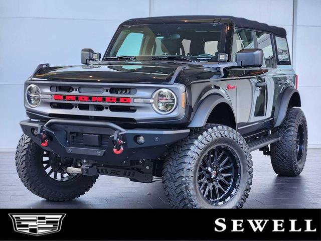 Photo of 2022 Shadow Black Ford Bronco