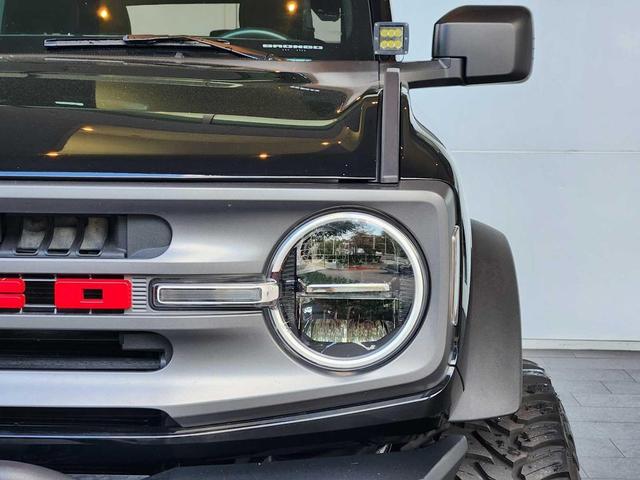 Photo of 2022 Shadow Black Ford Bronco