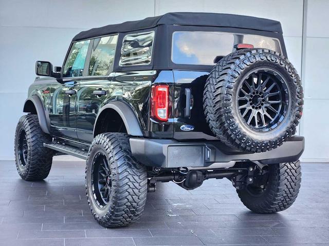 Photo of 2022 Shadow Black Ford Bronco