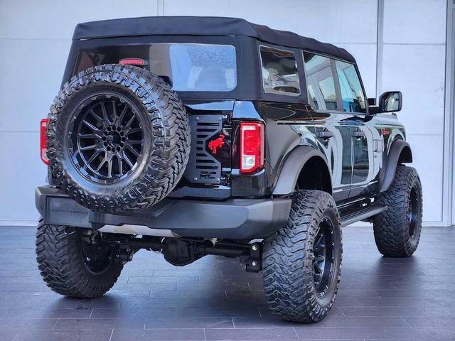 Photo of 2022 Shadow Black Ford Bronco