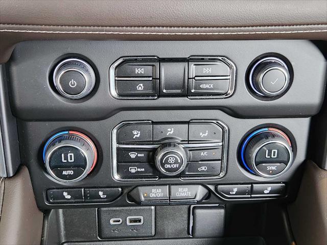 Photo of 2023 Summit White Chevrolet Tahoe