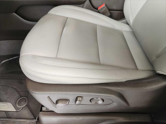 Photo of 2023 Summit White Chevrolet Tahoe