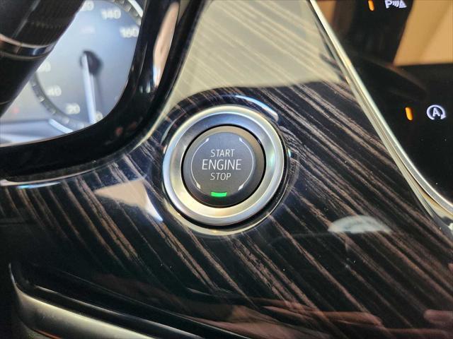 Photo of 2025 Argent Silver Metallic Cadillac XT6