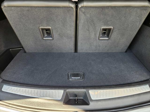 Photo of 2025 Argent Silver Metallic Cadillac XT6