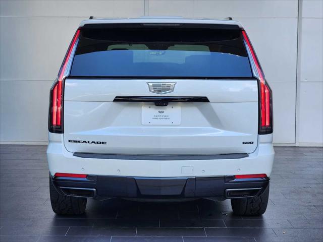 Photo of 2025 Crystal White Tricoat Cadillac Escalade