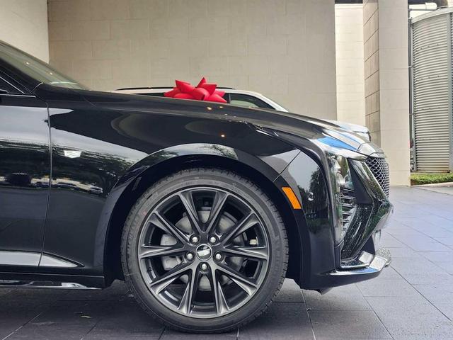 Photo of 2025 Black Raven Cadillac CT5