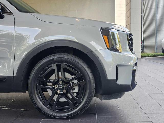 Photo of 2024 Wolf Gray Kia Telluride