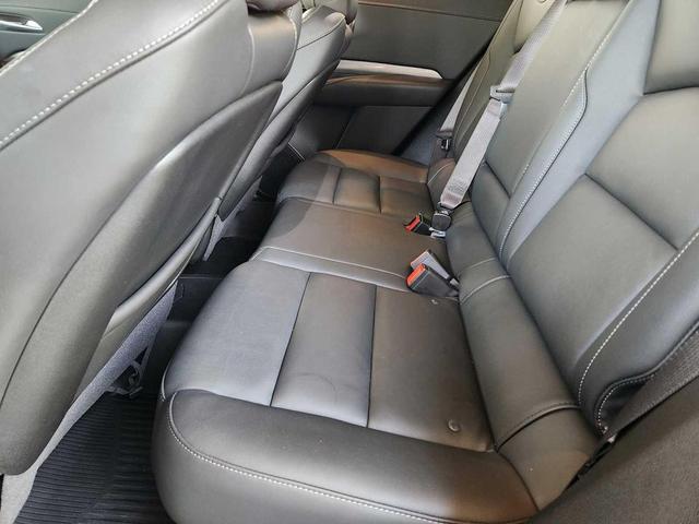 Photo of 2025 Crystal White Tricoat Cadillac XT4