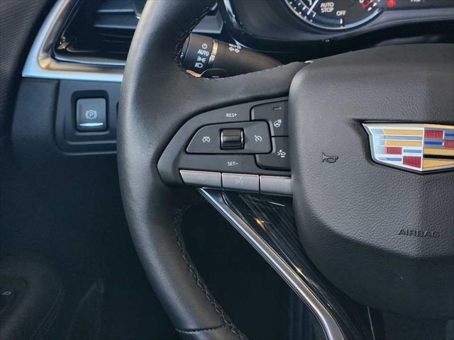 Photo of 2025 Argent Silver Metallic Cadillac XT6