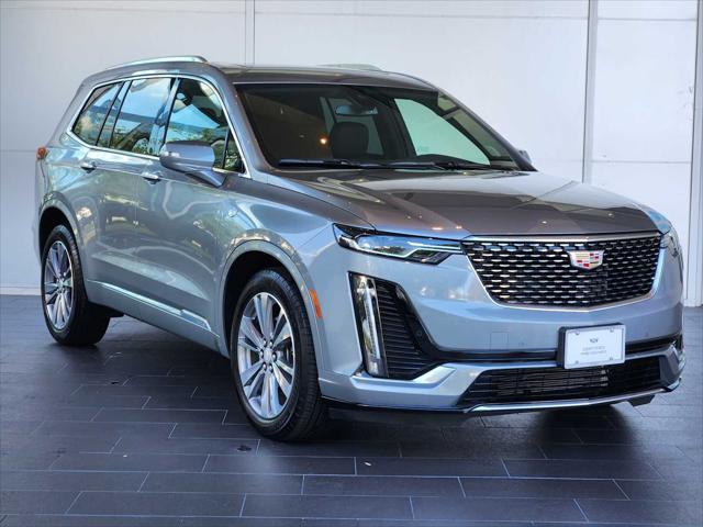 Photo of 2025 Argent Silver Metallic Cadillac XT6