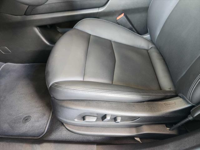 Photo of 2025 Argent Silver Metallic Cadillac XT6