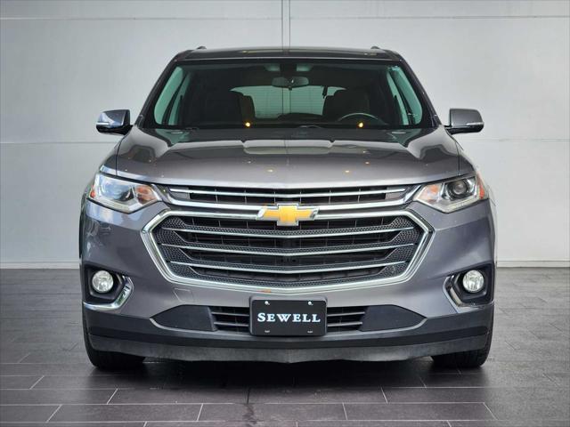 Photo of 2018 Satin Steel Metallic Chevrolet Traverse