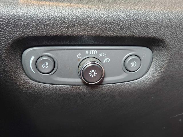 Photo of 2018 Satin Steel Metallic Chevrolet Traverse