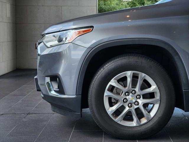 Photo of 2018 Satin Steel Metallic Chevrolet Traverse