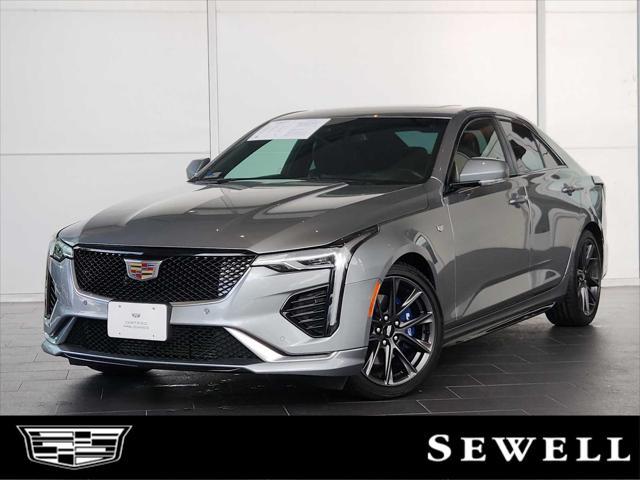 2024 Cadillac CT4