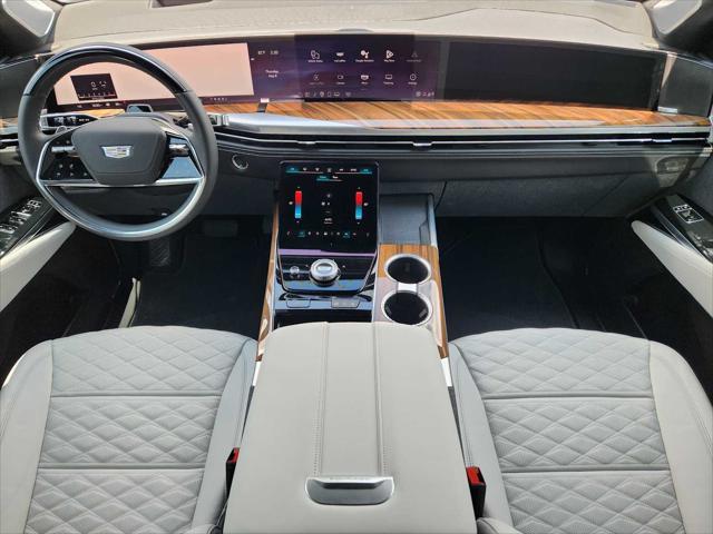 Photo of 2025 Crystal White Tricoat Cadillac Escalade