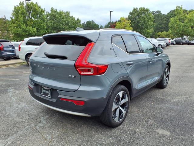 Photo of 2023 Thunder Gray Volvo XC40