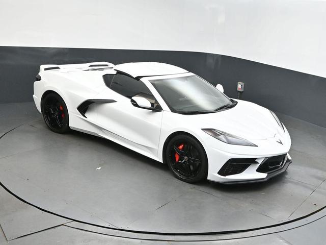 Photo of 2020 Arctic White Chevrolet Corvette