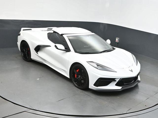 Photo of 2020 Arctic White Chevrolet Corvette