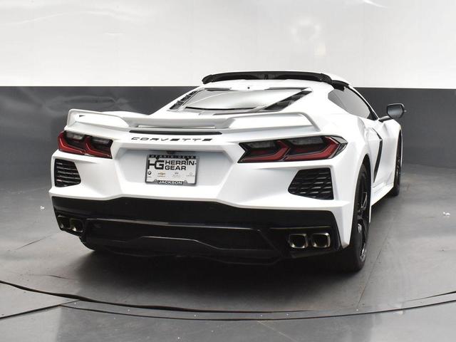 Photo of 2020 Arctic White Chevrolet Corvette