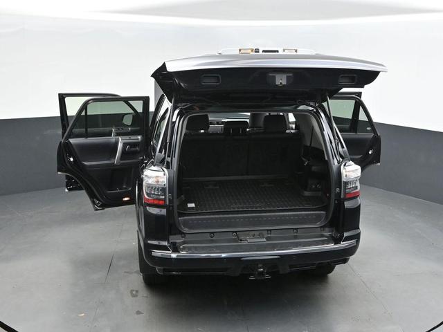 Photo of 2022 Midnight Black Toyota 4Runner