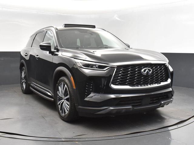Photo of 2025 Mineral Black INFINITI QX60