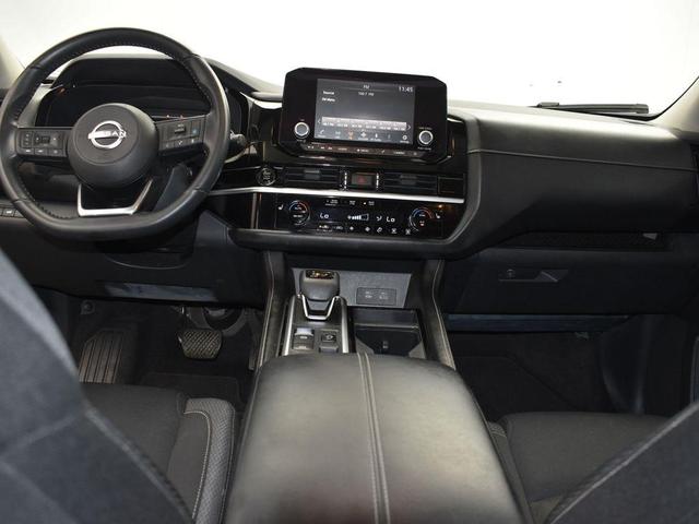Photo of 2022 Scarlet Ember Tintcoat Nissan Pathfinder