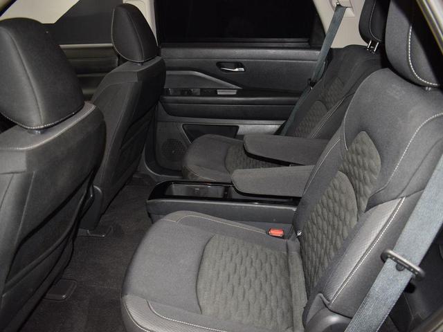 Photo of 2022 Scarlet Ember Tintcoat Nissan Pathfinder
