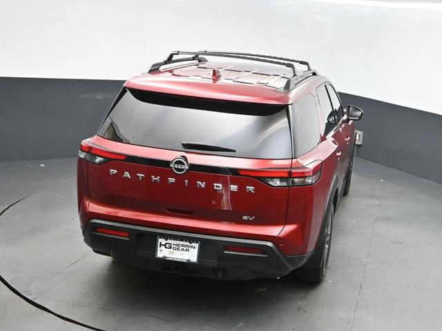 Photo of 2022 Scarlet Ember Tintcoat Nissan Pathfinder