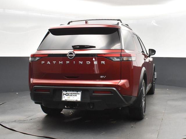 Photo of 2022 Scarlet Ember Tintcoat Nissan Pathfinder