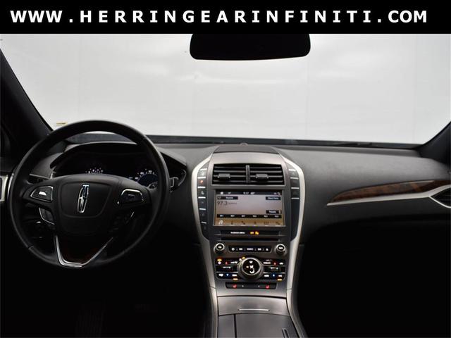 Photo of 2017 Velvet Lincoln MKZ