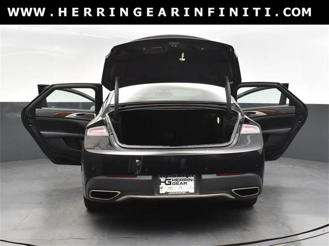 Photo of 2017 Velvet Lincoln MKZ