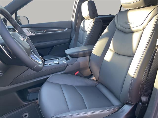 Photo of 2025 Black Cadillac XT6