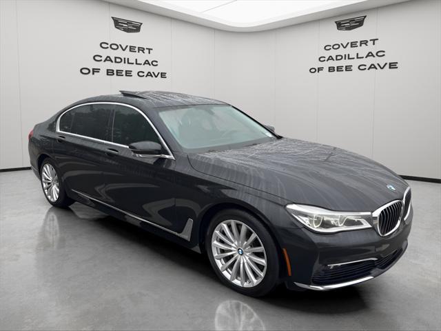 2016 BMW 750