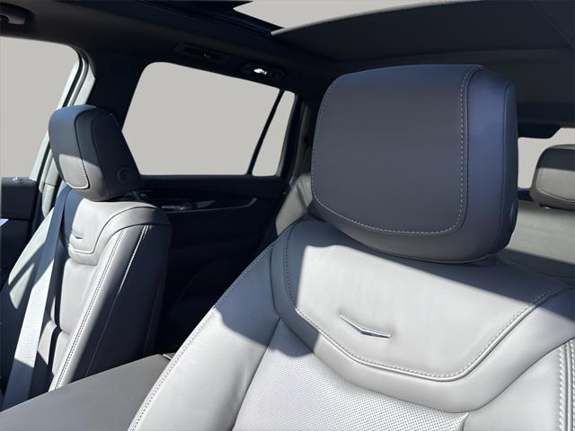 Photo of 2025 Argent Silver Metallic Cadillac XT6